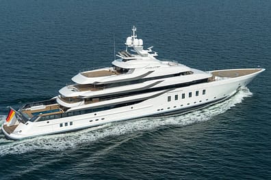 An image of CC-Summer yacht