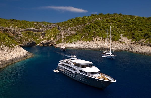 An image of Agape Rose yacht