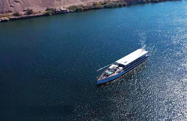 An image of Berge yacht