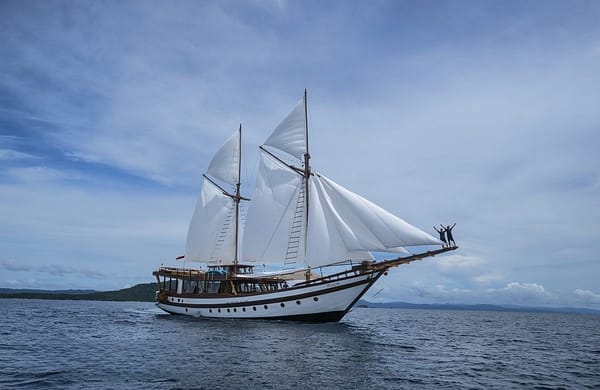 An image of Majik yacht