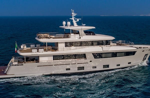 An image of Sassa La Mare yacht