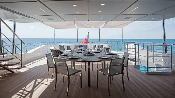 An image of H yacht