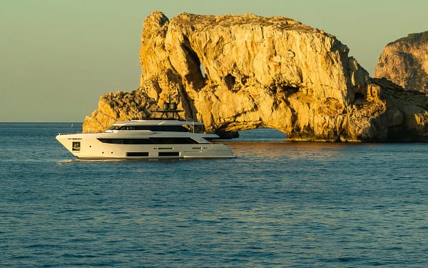 An image of Acqua yacht