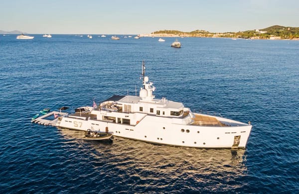 An image of S7 yacht