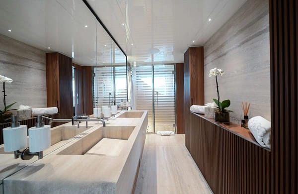 An image of Aix yacht