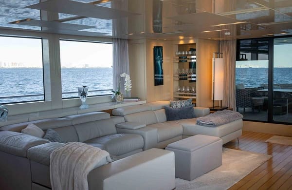 An image of Notorious yacht