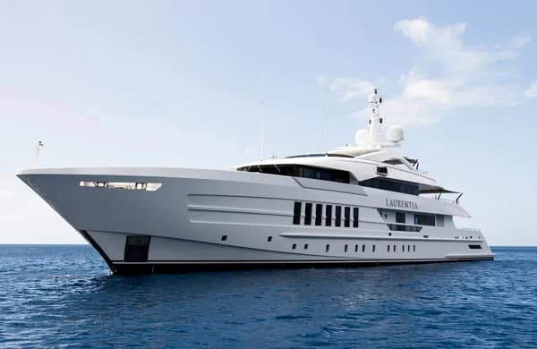 An image of Laurentia yacht