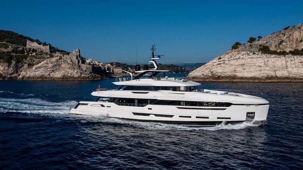 An image of Lee yacht