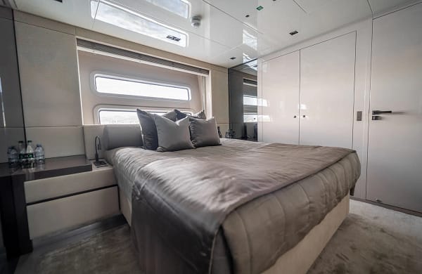 An image of The Palm yacht