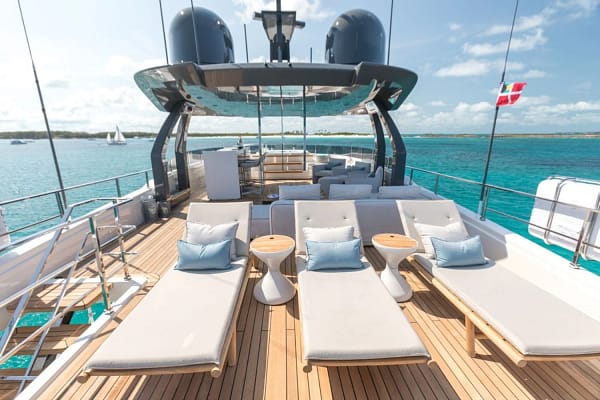 An image of Eros yacht