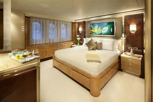 An image of Sycara V yacht