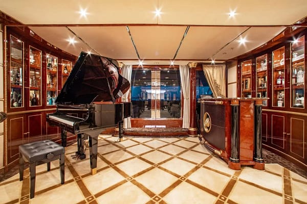 An image of Sorrento yacht