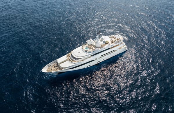 An image of O’lion yacht