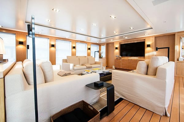 An image of Belongers yacht