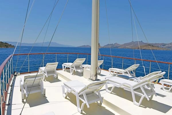 An image of Love Boat yacht