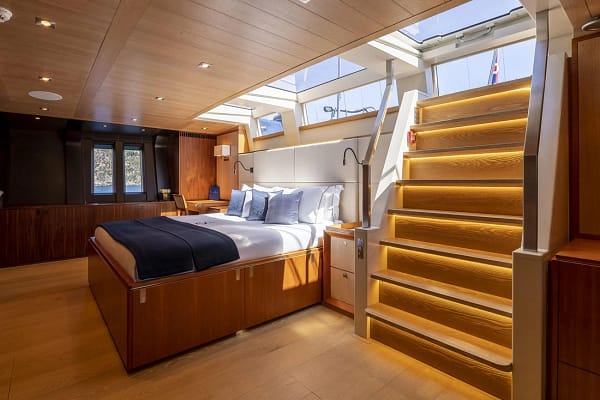 An image of Sharlou yacht