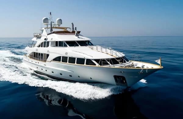An image of Mi Amore Julia yacht