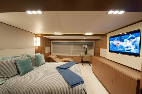 An image of Amore Mio yacht