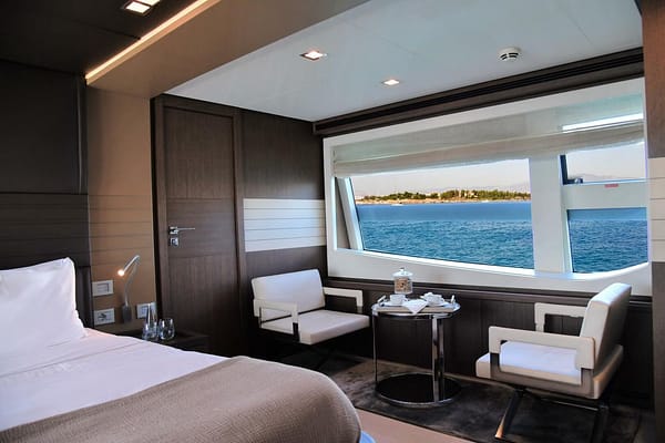 An image of Infinitas yacht
