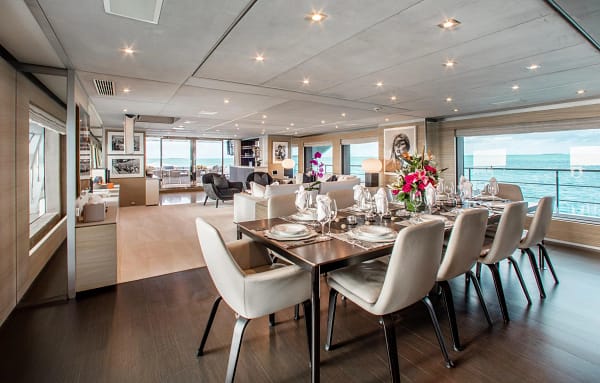 An image of Emina yacht