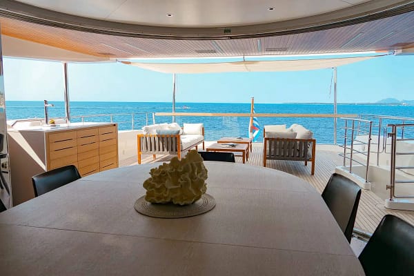 An image of Tiny Wave yacht