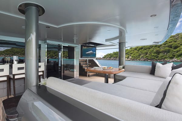 An image of Muchos Mas yacht