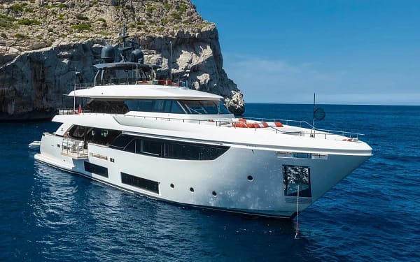 An image of Diana II yacht