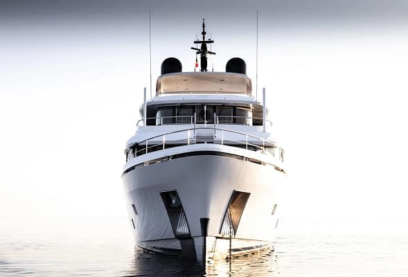 An image of Lumière yacht
