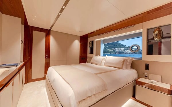An image of Lafayette yacht