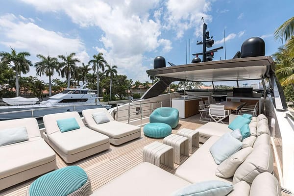 An image of Notorious yacht