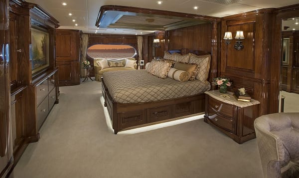An image of Silver Lining yacht