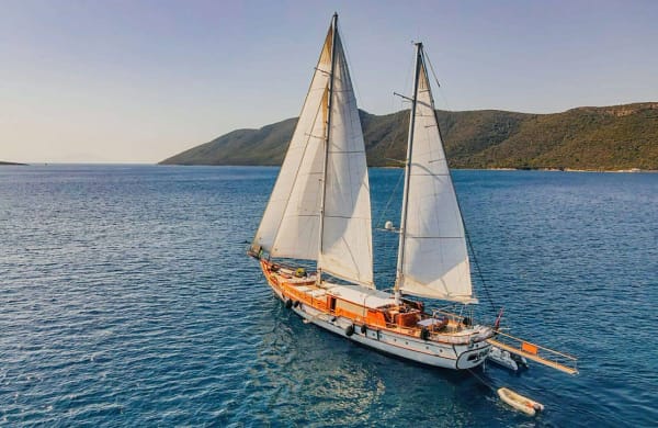 An image of Babylon yacht