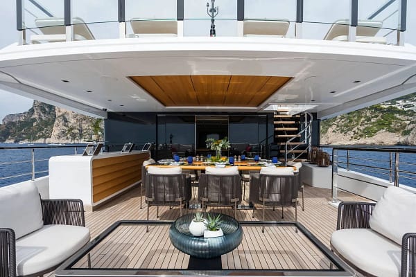 An image of Halara yacht