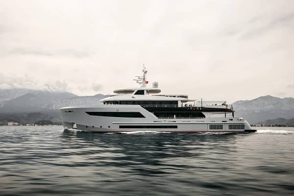 An image of Heeus yacht