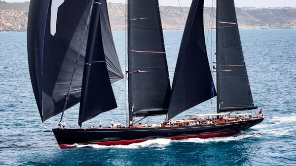 An image of Maximus yacht