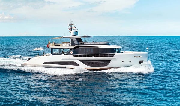 An image of Vivace yacht