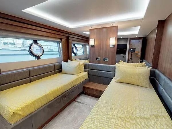 An image of Sea Water II yacht